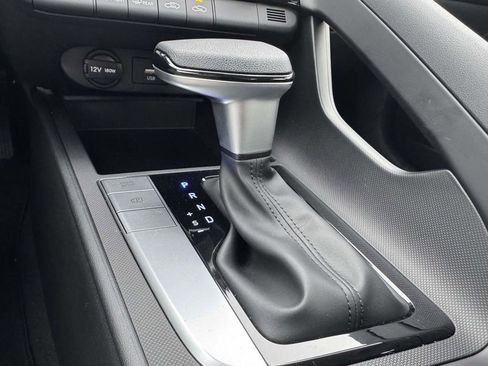 Certified 2023 Hyundai Elantra SEL image 27