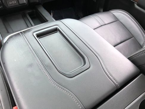 Used 2020 Chevrolet Silverado 1500 High Country w/ Technology Package image 35