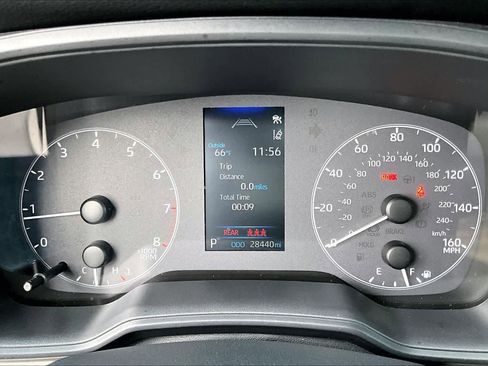 Certified 2024 Toyota Corolla Cross L image 23