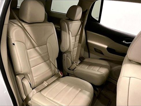 Used 2022 GMC Acadia Denali w/ Trailering Package image 21