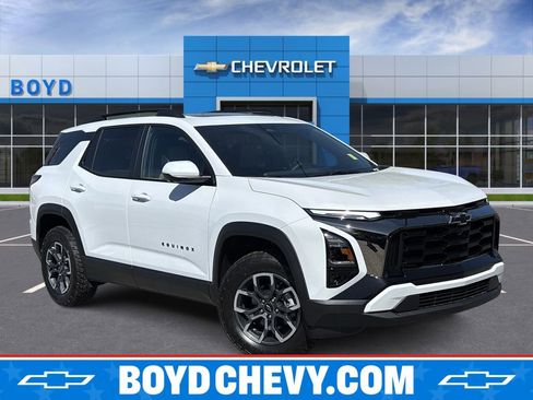 New 2026 Chevrolet Equinox ACTIV w/ Convenience Package III FWD image 1