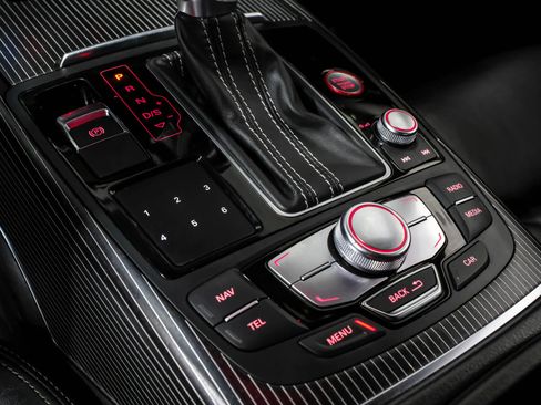 Used 2015 Audi S7 Prestige w/ Black Optic Package image 34