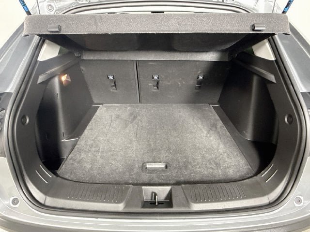 Used 2025 Chevrolet Trax LT w/ LT Convenience Package FWD image 24