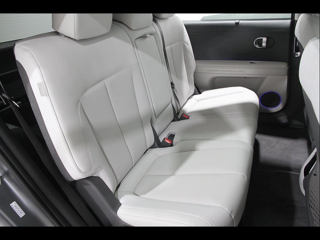 Certified 2024 Hyundai Ioniq 5 Limited AWD/4WD image 20