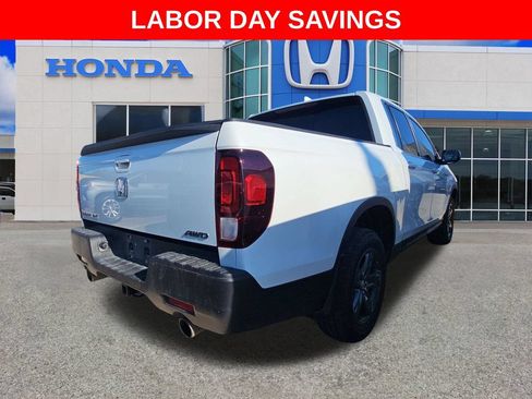 Used 2022 Honda Ridgeline RTL image 2