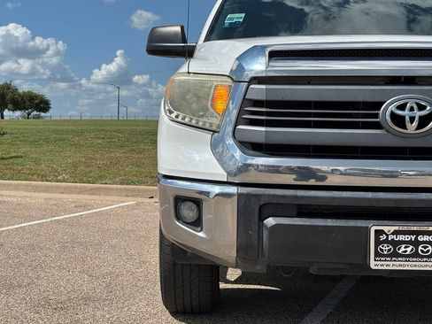 Used 2014 Toyota Tundra SR5 w/ SR5 Upgrade Package RWD image 4