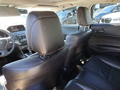 Used 2018 Acura ILX w/ Special Edition Package image 13