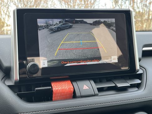 Certified 2024 Toyota RAV4 LE FWD image 4