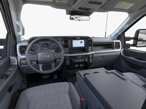 New 2026 Ford F250 XL w/ XL Chrome Package AWD/4WD image 32