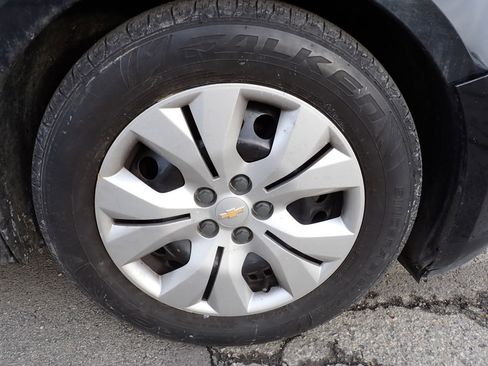 Used 2012 Chevrolet Cruze LS image 15