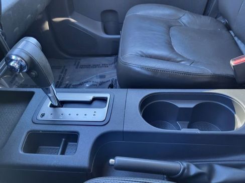 Used 2010 Nissan Xterra SE image 25