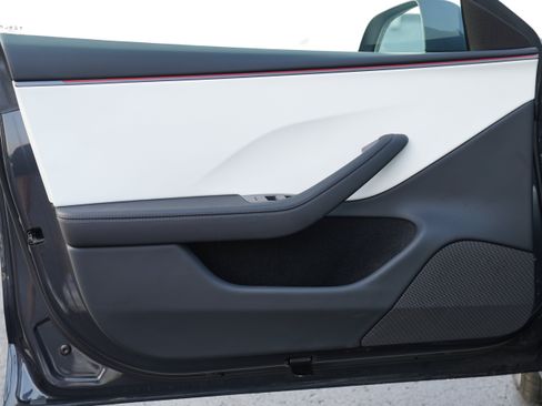 Used 2026 Tesla Model 3 RWD image 17