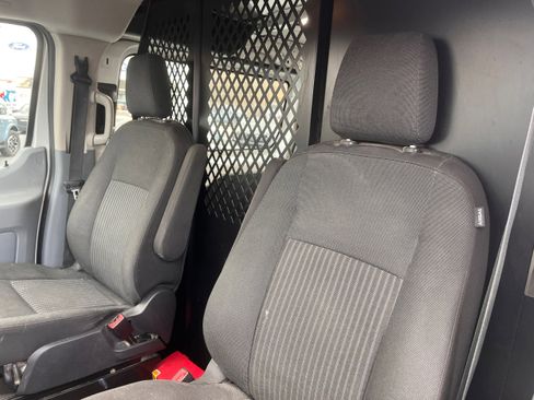 Used 2018 Ford Transit 250 130 Low Roof w/ Exterior Upgrade Package image 8