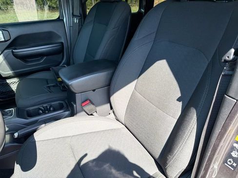 Used 2021 Jeep Wrangler Unlimited Sport AWD/4WD image 14