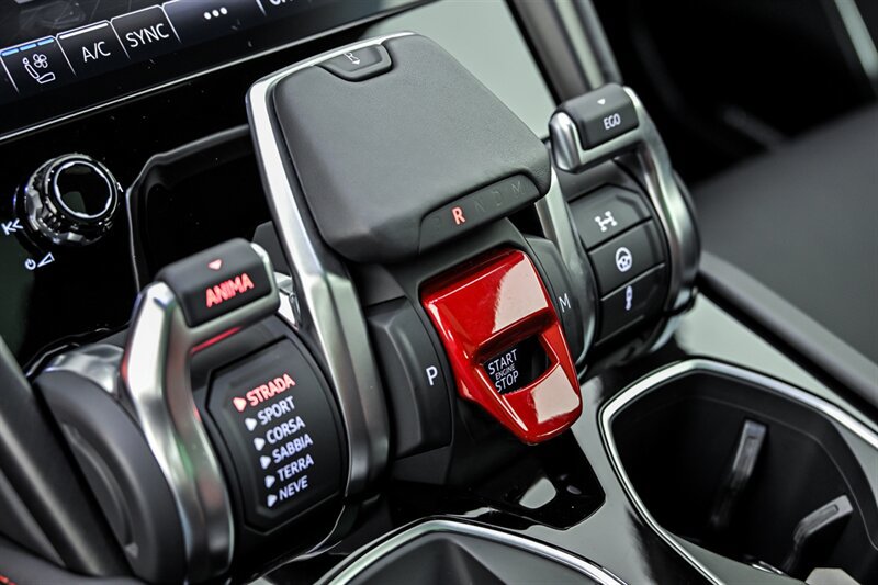 Used 2023 Lamborghini Urus S AWD/4WD image 45