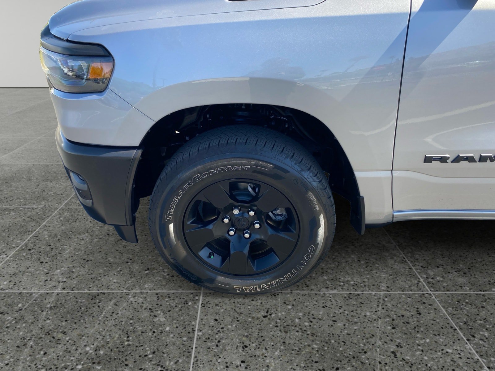 Used 2025 RAM 1500 Warlock AWD/4WD image 14