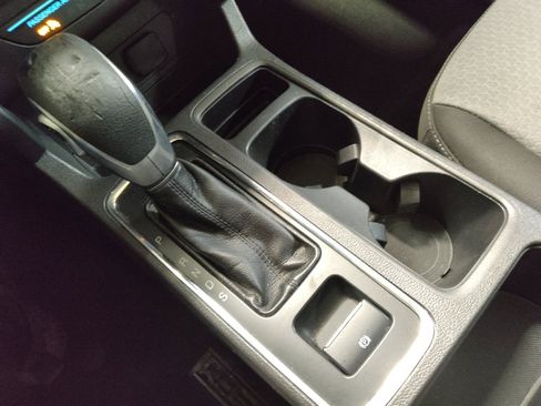 Used 2018 Ford Escape SE image 26