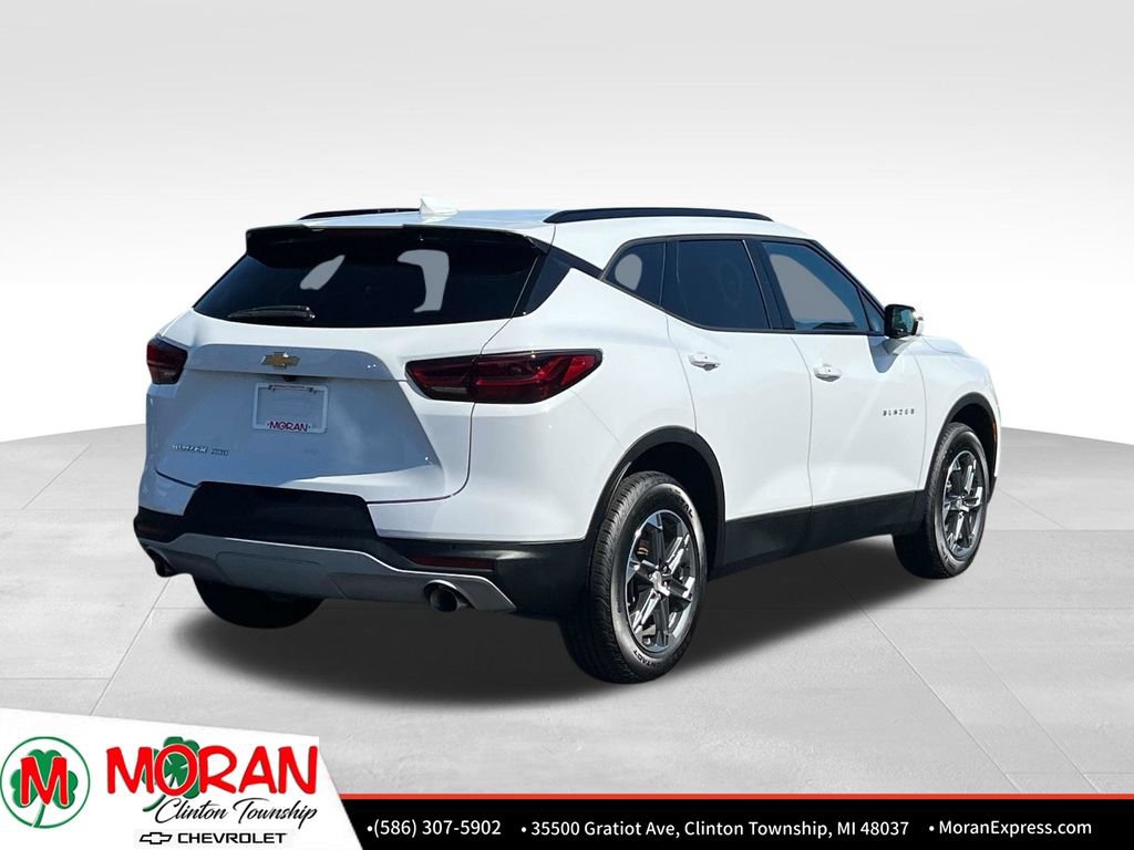 Certified 2024 Chevrolet Blazer LT AWD/4WD image 5