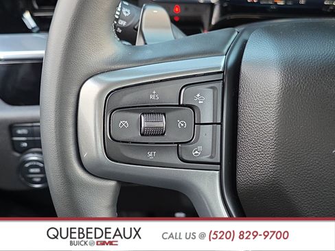 Used 2024 Chevrolet Silverado 1500 LT Trail Boss w/ Dark Appearance Package AWD/4WD image 16