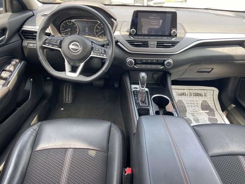 Used 2023 Nissan Altima 2.5 SR FWD image 8