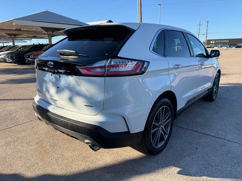 Used 2022 Ford Edge Titanium AWD/4WD image 7