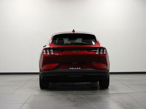 Used 2021 Ford Mustang Mach-E Select image 5