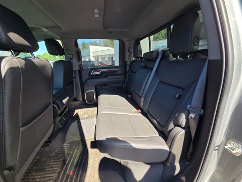 Used 2025 Chevrolet Silverado 2500 LT w/ Trail Boss Package AWD/4WD image 12