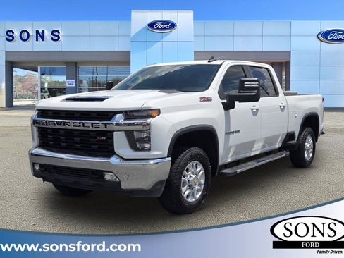 Used 2023 Chevrolet Silverado 3500 LT w/ Convenience Package AWD/4WD image 1
