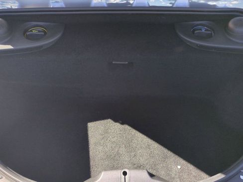 Used 2018 Porsche 718 Boxster image 28