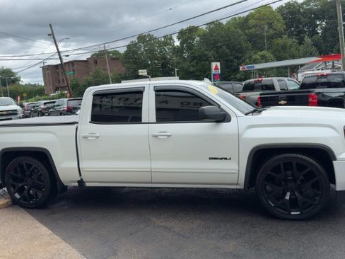 Used 2017 GMC Sierra 1500 Denali w/ Denali Ultimate Package AWD/4WD image 4