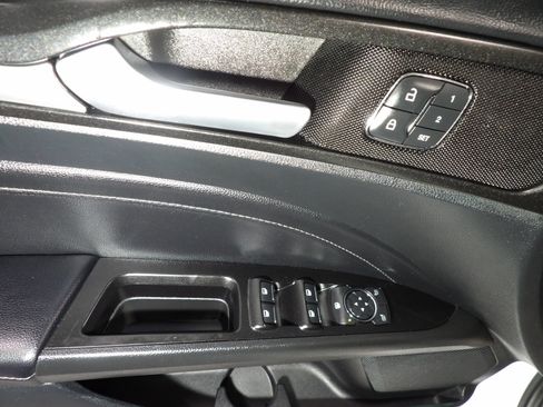 Used 2019 Ford Fusion Titanium AWD/4WD image 10