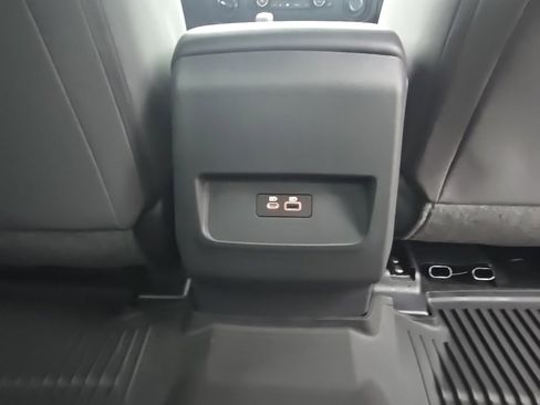 New 2026 Nissan Frontier SV image 36