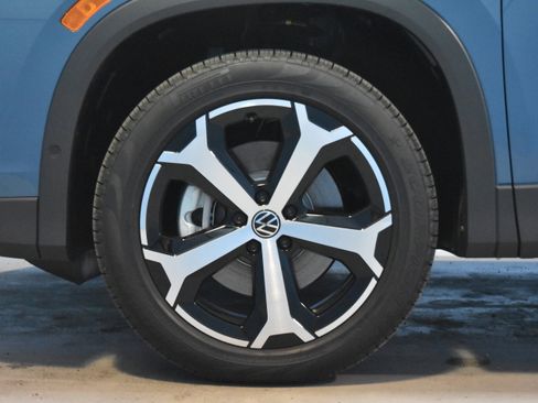 New 2026 Volkswagen Tiguan SE AWD/4WD image 20