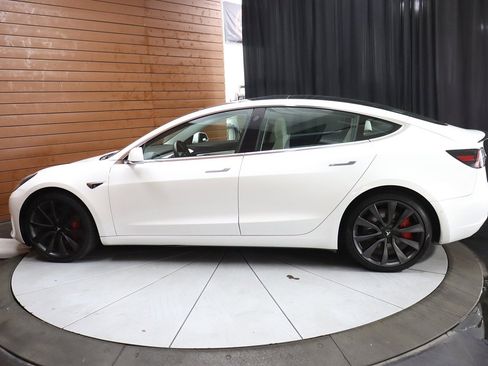 Used 2020 Tesla Model 3 Performance image 10
