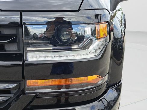 Used 2019 Chevrolet Silverado 1500 LT w/ All Star Edition image 9