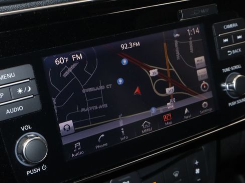 Certified 2018 Nissan Leaf SL w/ SL Technology Package FWD image 3