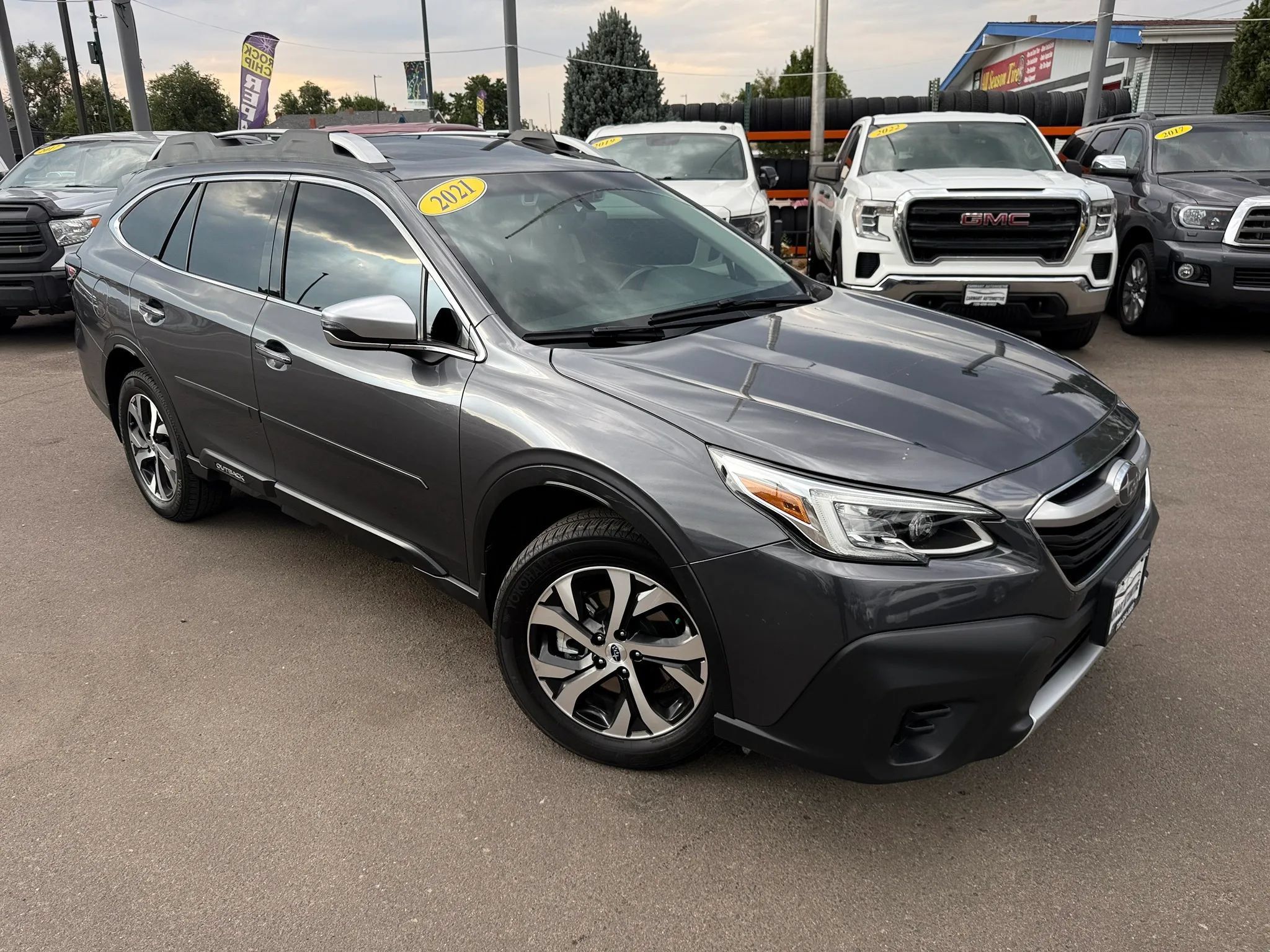 Used 2021 Subaru Outback Touring XT AWD/4WD image 3