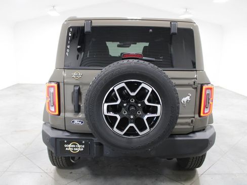 New 2026 Ford Bronco Outer Banks AWD/4WD image 7