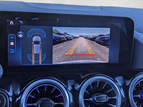 Certified 2025 Mercedes-Benz GLA 250 4MATIC image 13