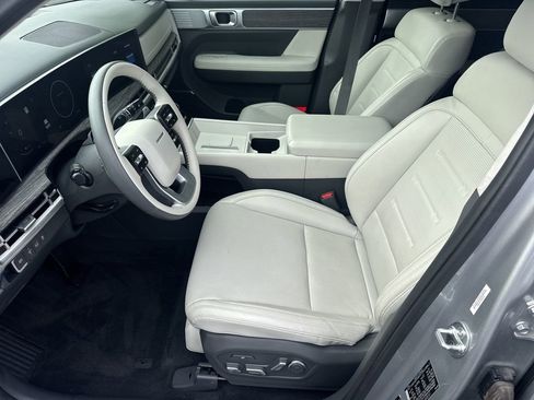 Used 2024 Hyundai Santa Fe Calligraphy FWD image 9