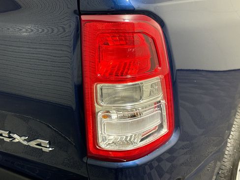 Used 2019 RAM 1500 Big Horn AWD/4WD image 34