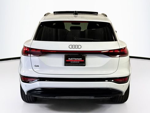 Used 2025 Audi Q6 e-tron Premium Plus w/ Premium Plus image 6