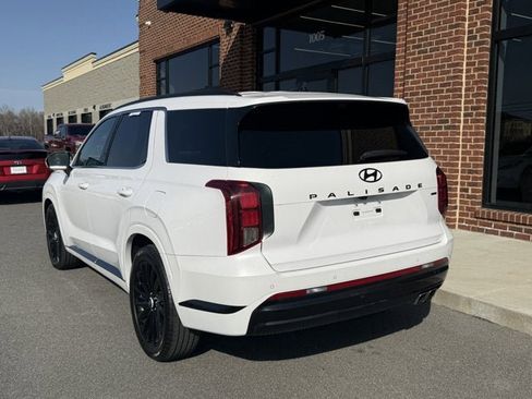 Used 2024 Hyundai Palisade Calligraphy image 4