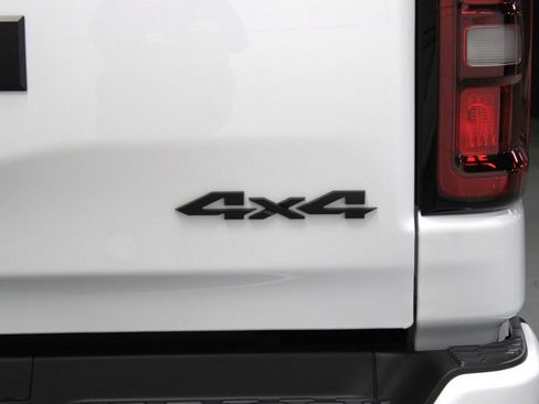 New 2026 RAM 1500 Big Horn w/ Night Edition image 40