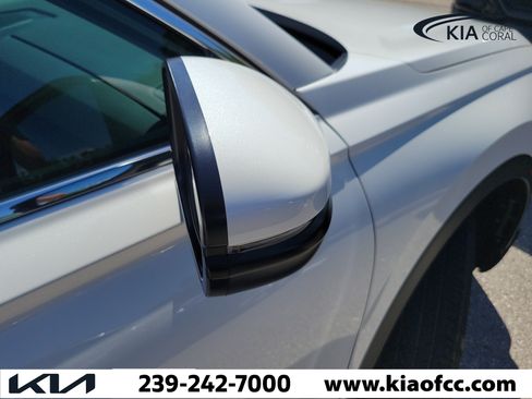 Used 2025 Honda CR-V EX-L image 8