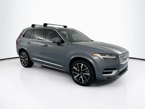 Used 2023 Volvo XC90 B6 Plus w/ Protection Package Premier AWD/4WD image 3