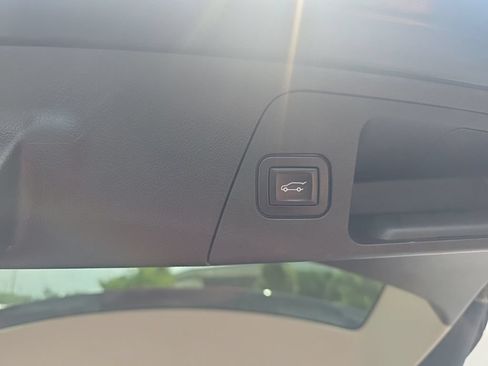 Used 2019 Buick Envision Preferred AWD/4WD image 27