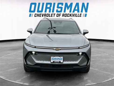 New 2026 Chevrolet Equinox EV LT image 8