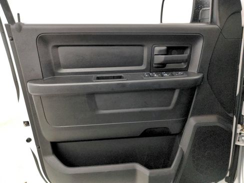 Used 2019 RAM 1500 Express w/ Wheel & Sound Group AWD/4WD image 21