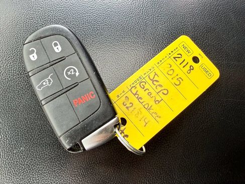 Used 2015 Jeep Grand Cherokee Limited AWD/4WD image 41